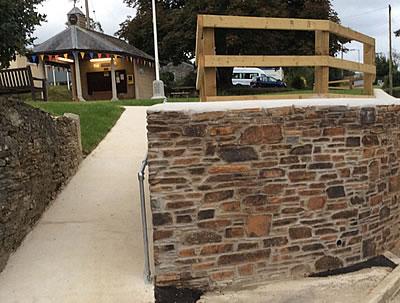 The retaining wall